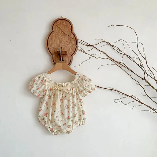 Barbotteuse bébé fille